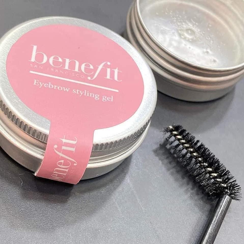 جل تثبيت حواجب benefit