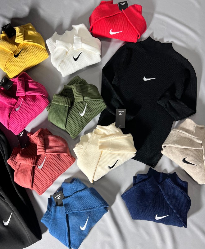 بلوزة Nike